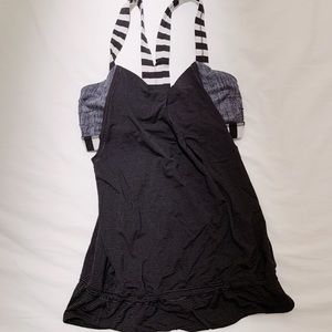 Lululemon Athletica workout top